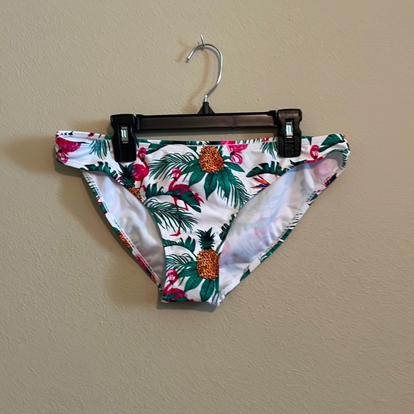 NWT Tropical Bikini bottom, size M - Picture 1 of 2